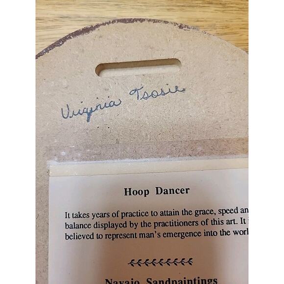 Native Navajo Sand Art Painting Hoop Dancer 10" X 7" Oval By Freddie Nelson - Picture 7 of 8